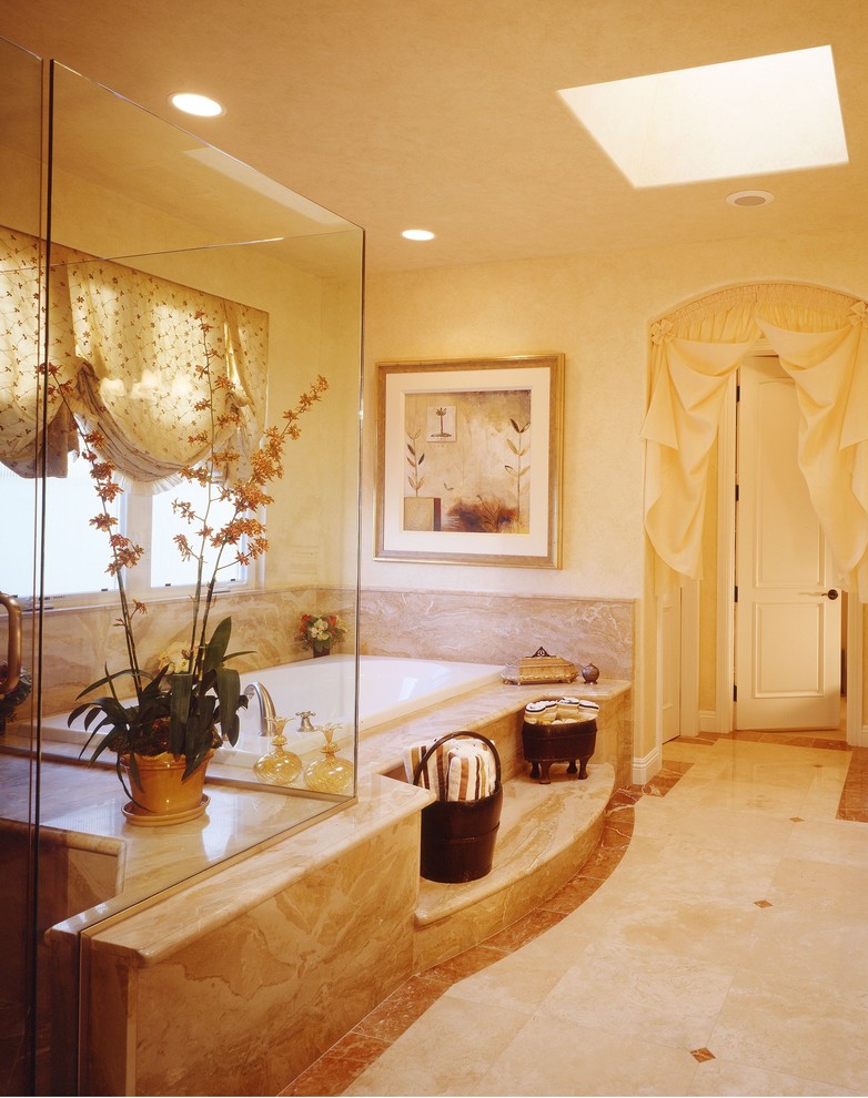 Inspiration for a victorian bathroom remodel in Los Angeles