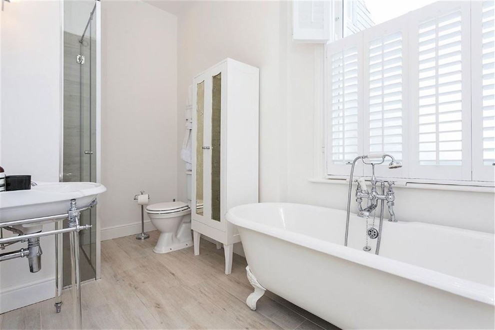 Cloncurry Street, SW6 Bathroom London by Greenlife Contractors