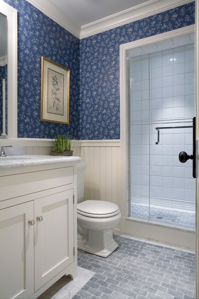 Example of a classic bathroom design in Boston