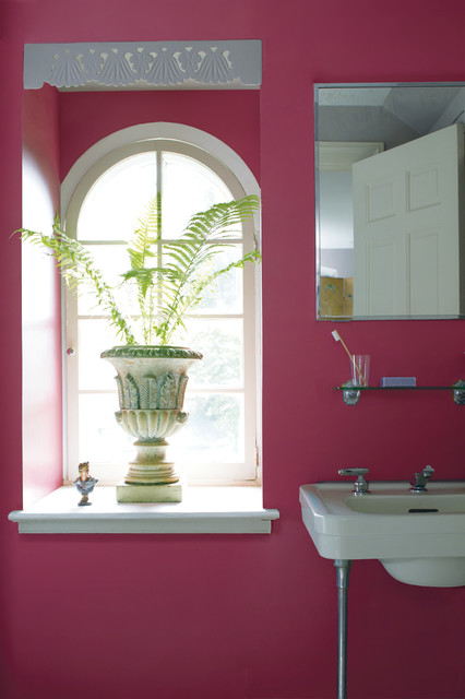 Find farven: Tør du give badeværelset en pink overhaling?