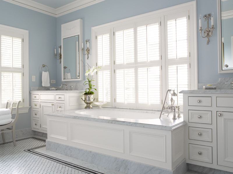 Inspiration for a timeless bathroom remodel in Seattle