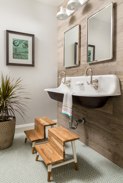 10 Ways to Work a Two-Sink Bathroom