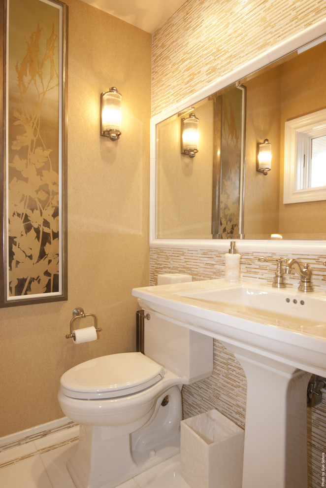 Contemporary bathroom in New York with a pedestal sink.