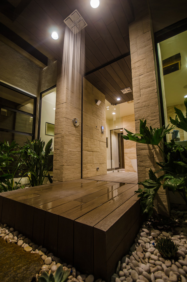 Свежая идея для дизайна: главная ванная комната в современном стиле - отличное фото интерьера