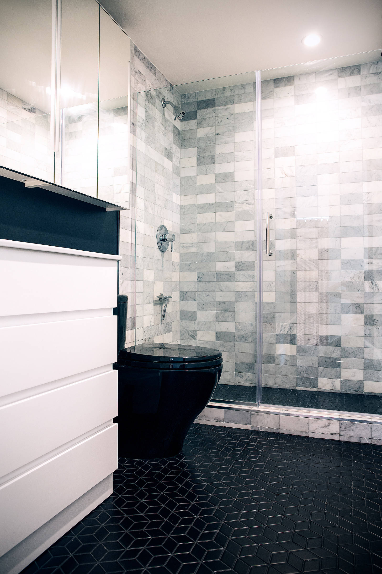 Small Bathroom Floor Tile Houzz, Ceramic Tile Floor Ideas For Small Bathrooms