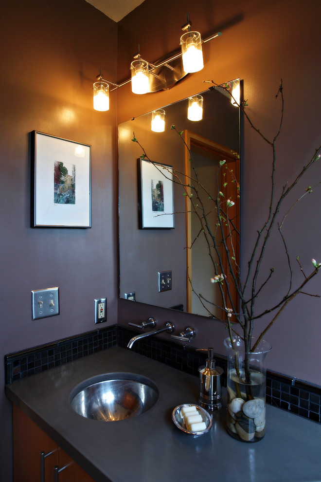 Example of a trendy bathroom design in Portland