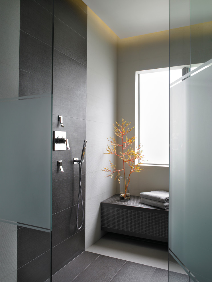 Design ideas for a medium sized contemporary bathroom in Miami.