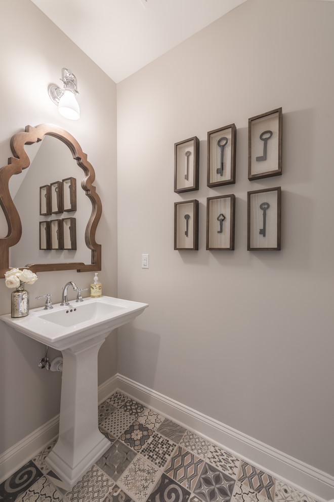 Example of a transitional bathroom design in Jacksonville