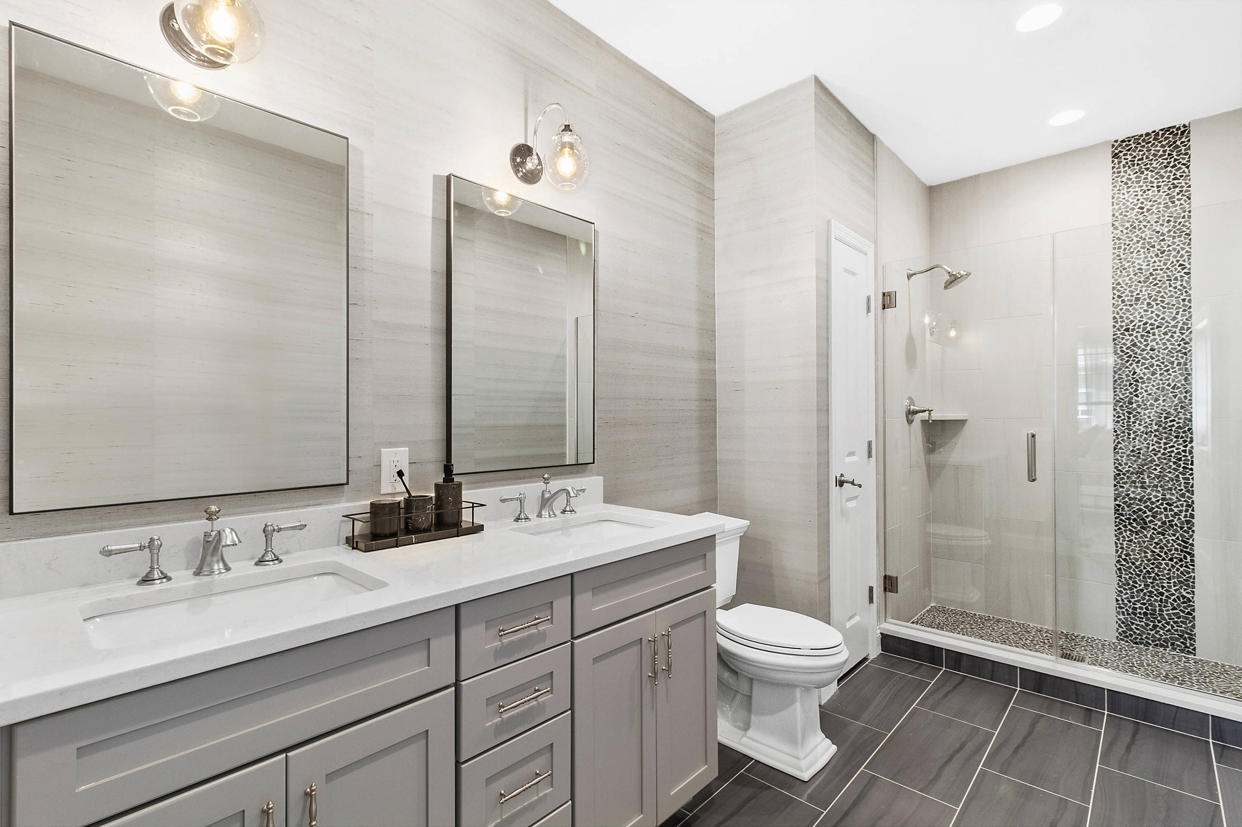 Country Pointe Meadows At Yaphank Bathroom New York By Beechwood Homes Houzz