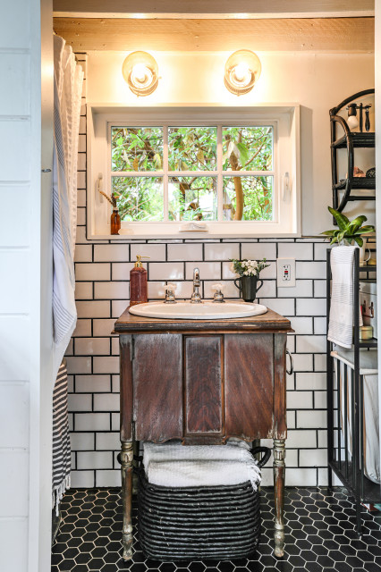 Cozy & Cute Tiny House - Landhausstil - Badezimmer ...