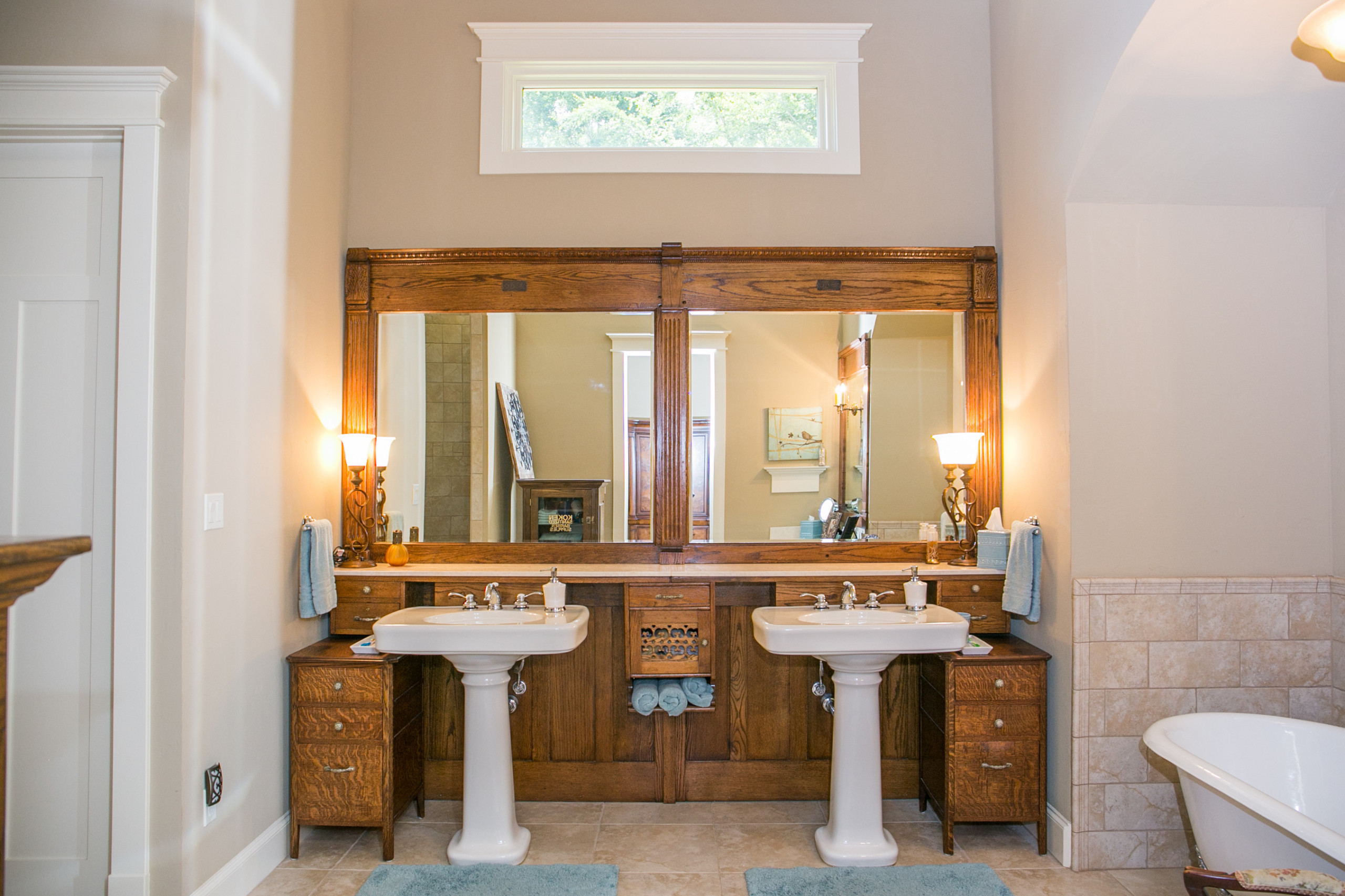 Awesome travertine pedestal sink 75 Beautiful Travertine Floor Bathroom With A Pedestal Sink Pictures Ideas August 2021 Houzz Awesome travertine pedestal sink 75 Beautiful Travertine Floor Bathroom With A Pedestal Sink Pictures Ideas August 2021 Houzz
