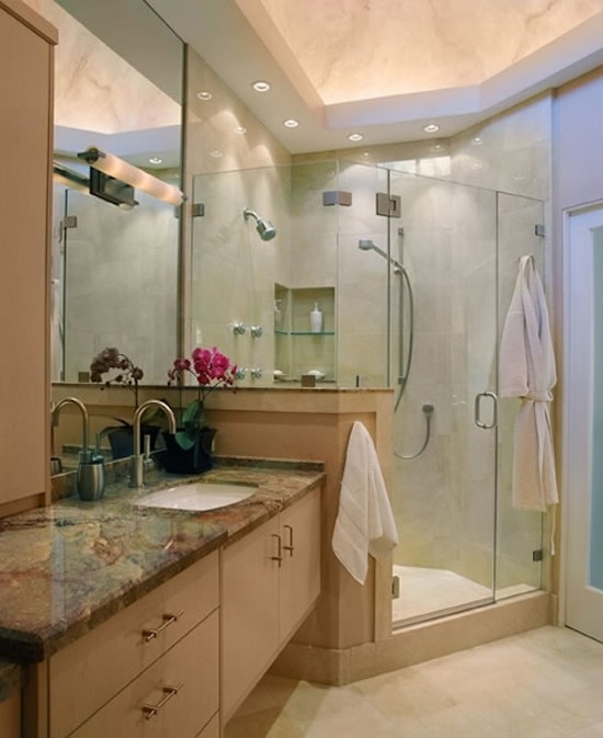 Design ideas for an expansive modern ensuite bathroom in San Francisco with an alcove shower and beige walls.