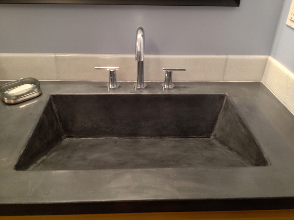 Custom concrete bath vanity - Modern - Bathroom - Atlanta - by User | Houzz