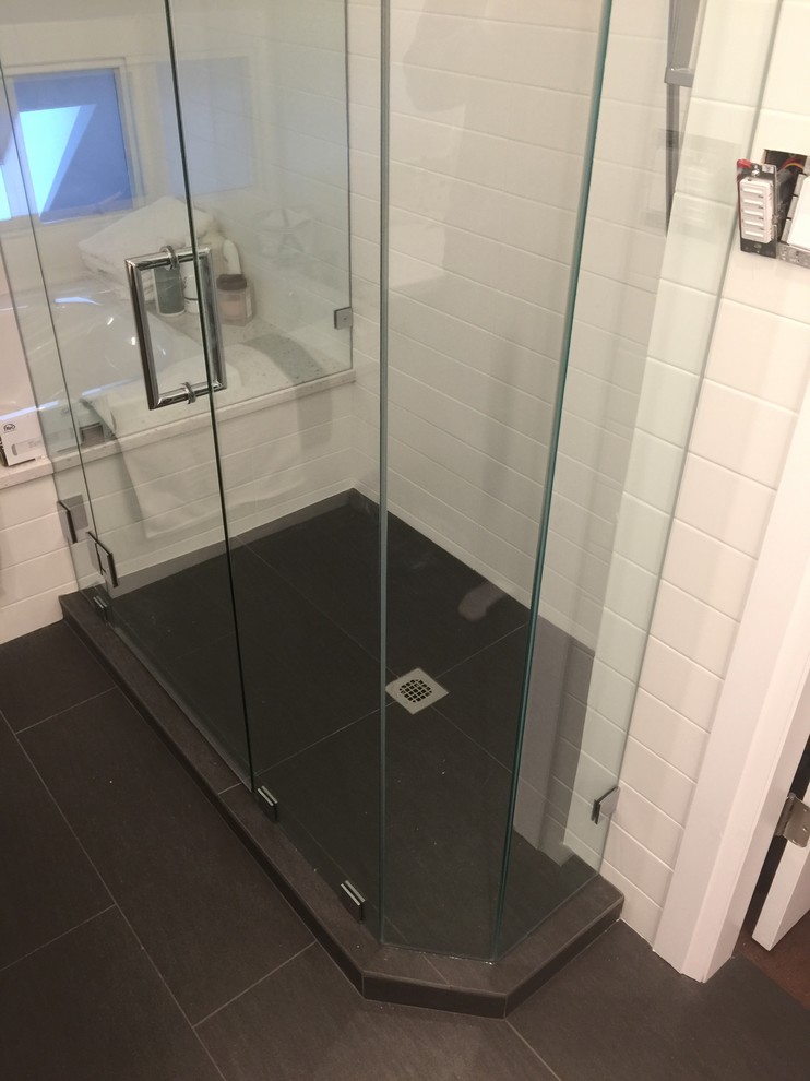 Custom Corner (NeoAngle) Frameless Showers Modern Bathroom