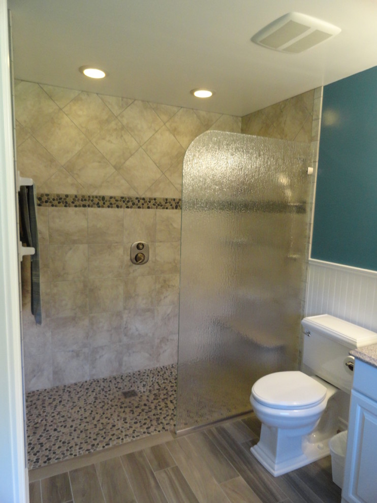Custom Glass Spray Panels, Splash Guards, and Fixed Panel Shower Units