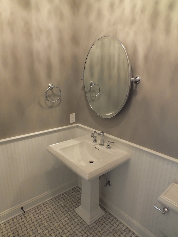 Bathroom - craftsman bathroom idea in Cleveland