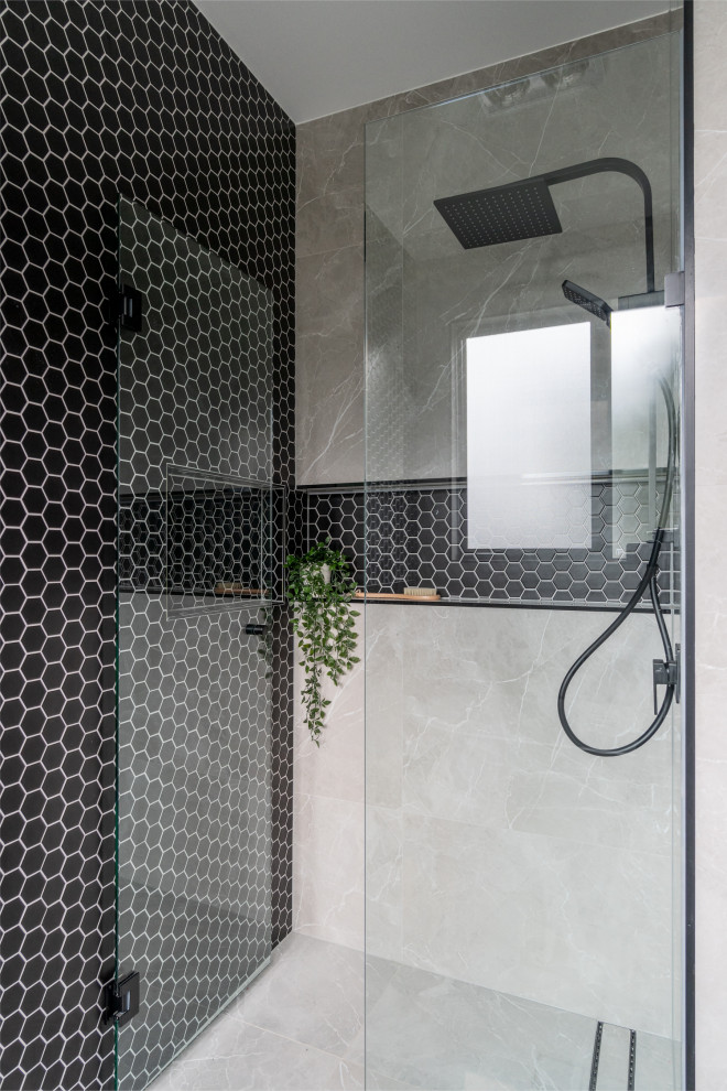 Custom Modern Home Dernancourt Modern Bathroom Adelaide by