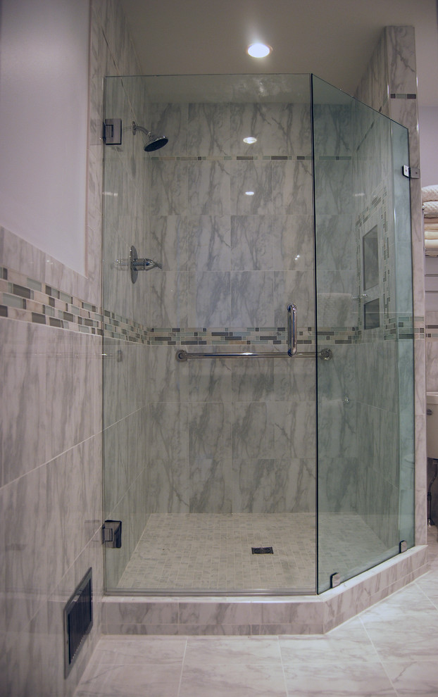 Custom shower with neo angle door Traditional Bathroom