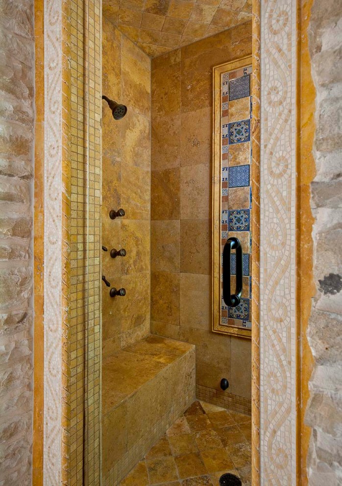 Idée de décoration pour une salle de bain chalet.