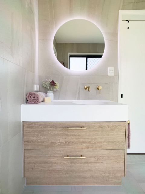 Custom Vanity - Modern - Bathroom - Brisbane - by Brisbane Kitchens and ...