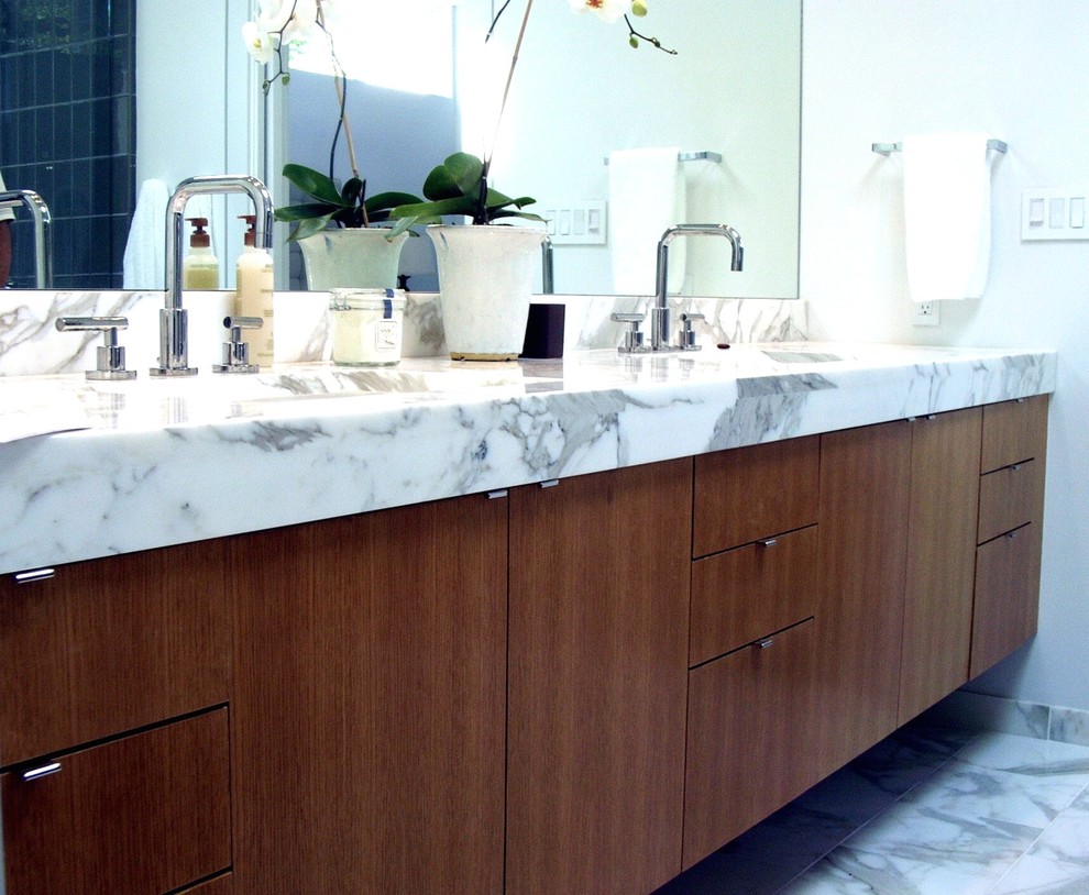 Custom wall hung vanities austin texas Contemporary Bathroom