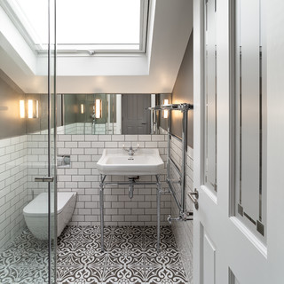 https://st.hzcdn.com/simgs/pictures/bathrooms/dalston-mansard-extension-ape-architecture-and-design-ltd-img~6fe101b30bbb8c22_3-2137-1-1dfa891.jpg