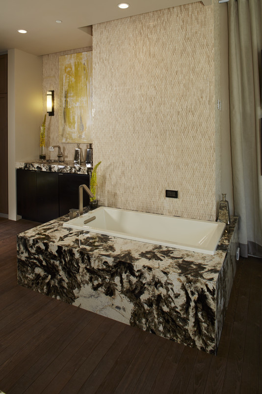 Свежая идея для дизайна: ванная комната - отличное фото интерьера