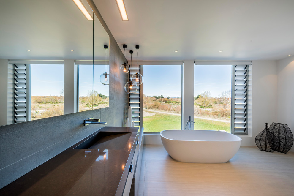 Modernes Badezimmer in Christchurch