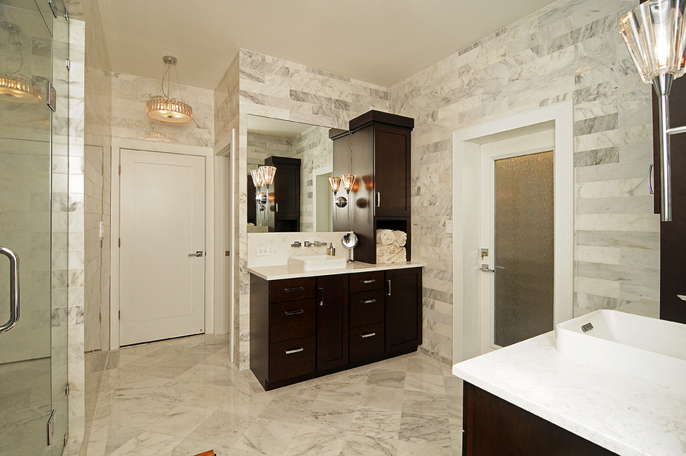 Photo of a contemporary bathroom in Tampa.