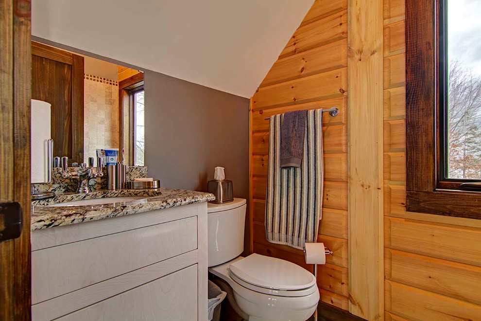 Стильный дизайн: большая ванная комната в стиле рустика - последний тренд