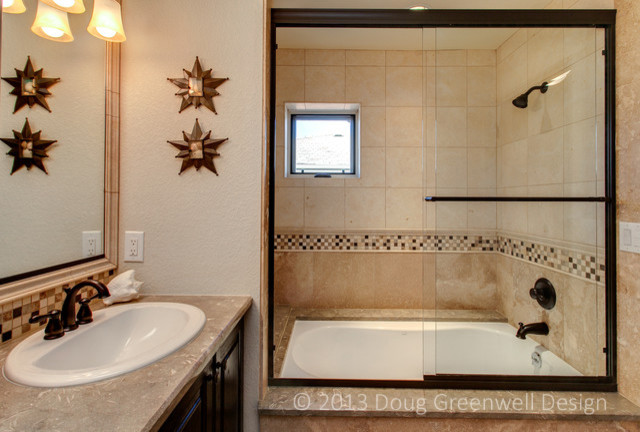 Foto di una stanza da bagno stile americano
