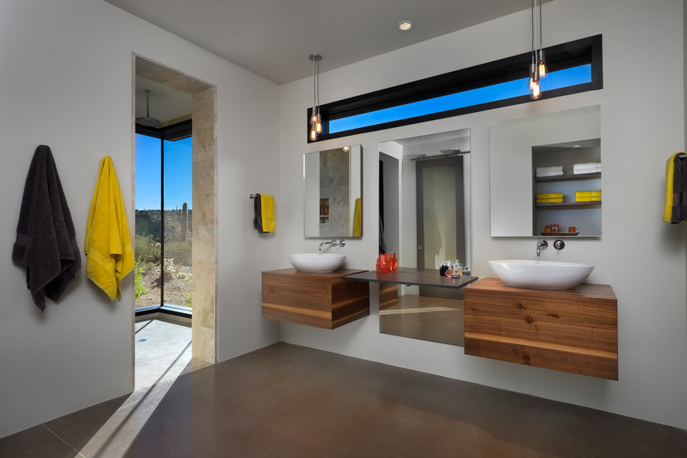 Inspiration for a modern bathroom remodel in Phoenix