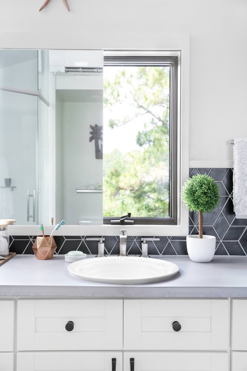 How to Plan for Your Bathroom Niche - Mercury Mosaics