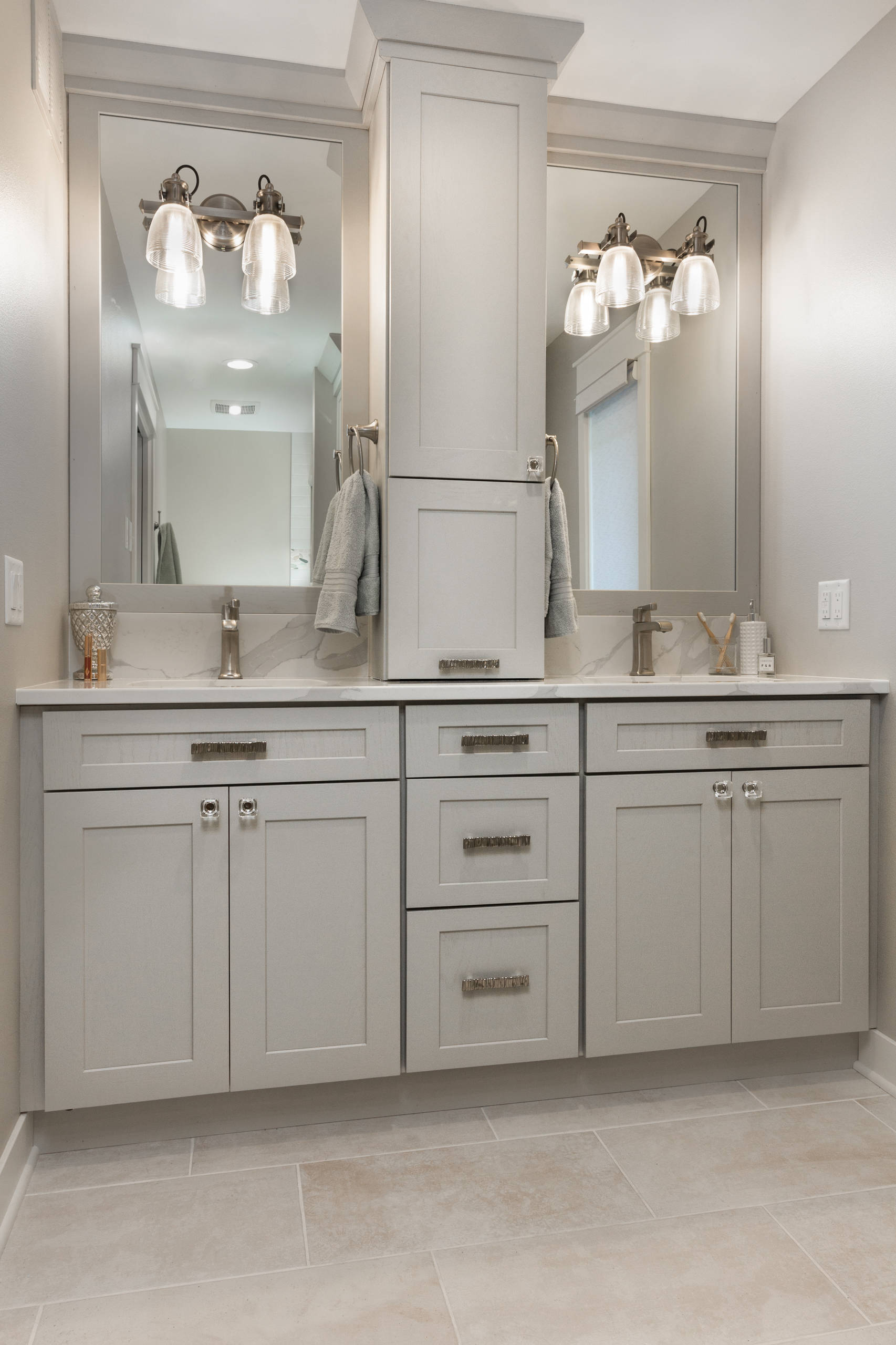 75 Beautiful Gray Yellow Tile Bathroom Pictures Ideas June