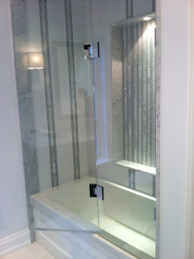 Example of a large trendy 3/4 gray tile porcelain tile bathroom design in Toronto with gray walls