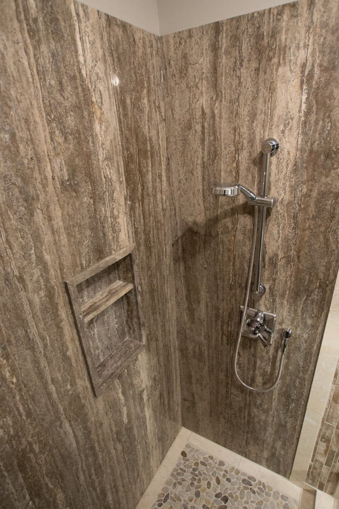 Alcove shower - traditional alcove shower idea in Calgary