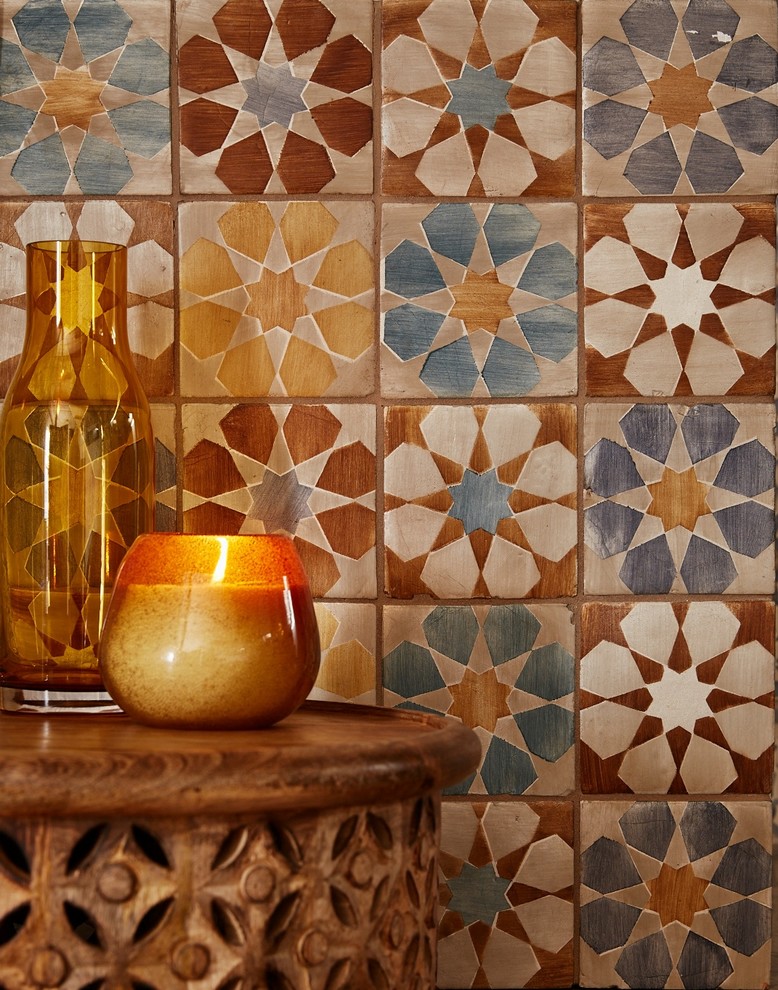 Photo of a traditional bathroom in Los Angeles with ceramic tiles.