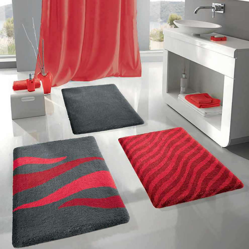 Dynamic Red Bathroom Decor Ideas - Contemporary - Bathroom - New York ...