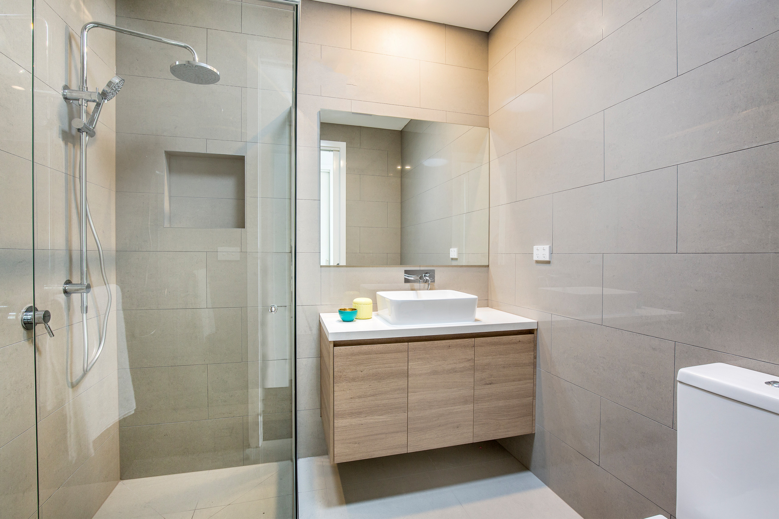 10 Beautiful Brown Tile Cement Tile Floor Bathroom Pictures 10 Beautiful Brown Tile Cement Tile Floor Bathroom Pictures
