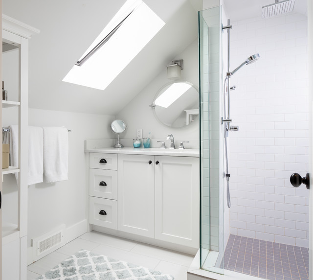 12 Ways To Make Any Bathroom Look Bigger, What Size Floor Tile Makes A Small Bathroom Look Bigger