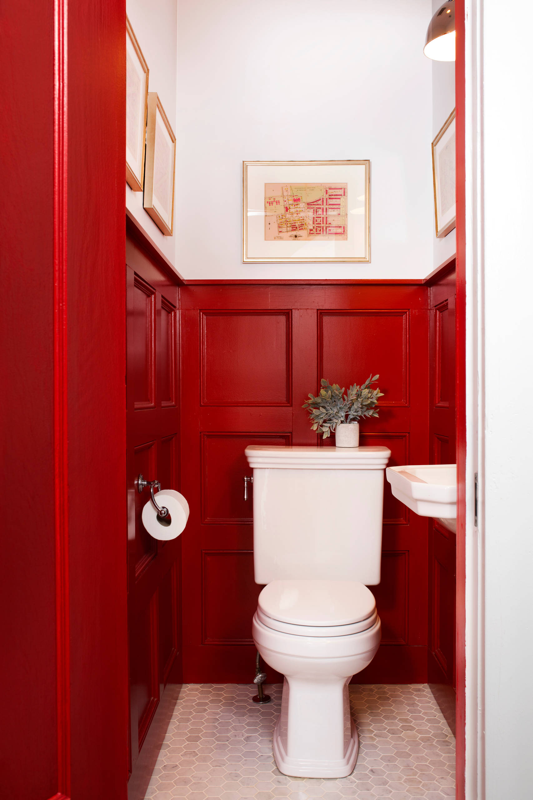 Photos et idées déco de WC et toilettes rouges - Mai 2023 | Houzz FR