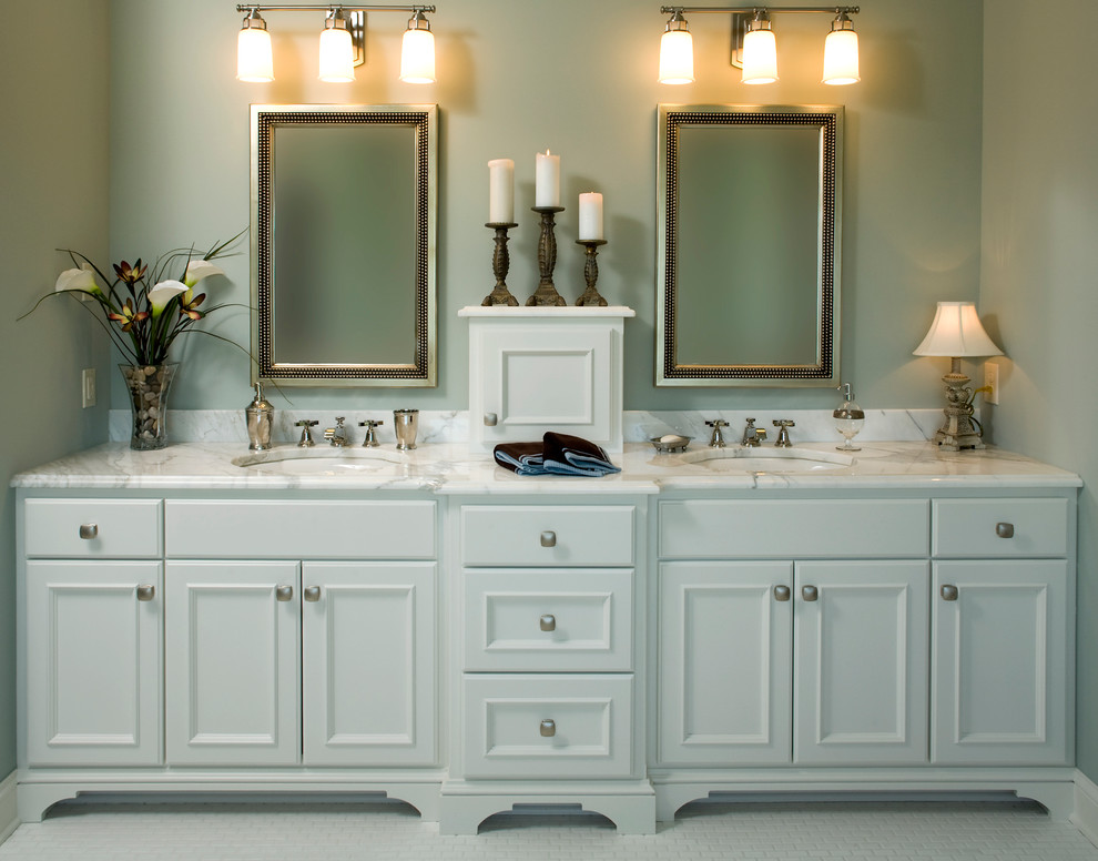 Bathroom - traditional bathroom idea in Minneapolis with white cabinets