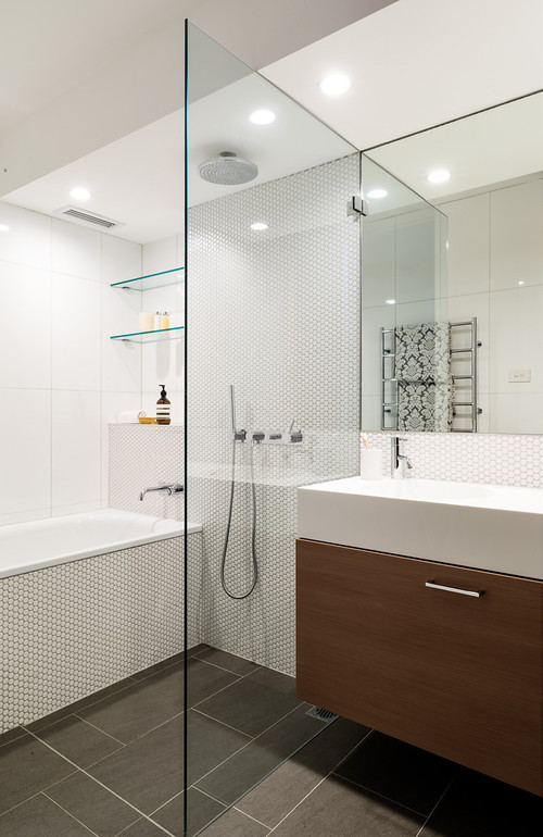 Floating Vanity Chic: Modern Bathroom with Wood Floating Vanity