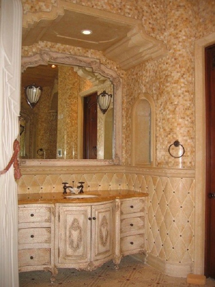 Foto di una grande stanza da bagno padronale moderna con doccia alcova, piastrelle multicolore, piastrelle a mosaico, lavabo sottopiano e top in marmo