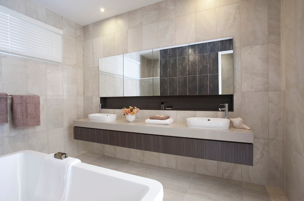 This is an example of a contemporary bathroom in Melbourne with a freestanding bath.