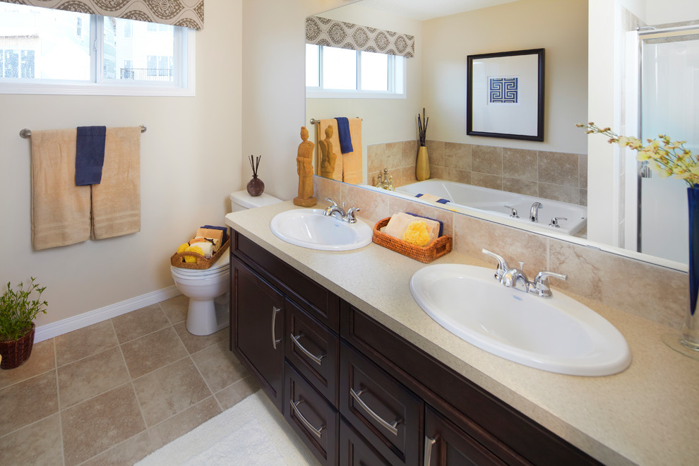 Example of a classic bathroom design in Calgary