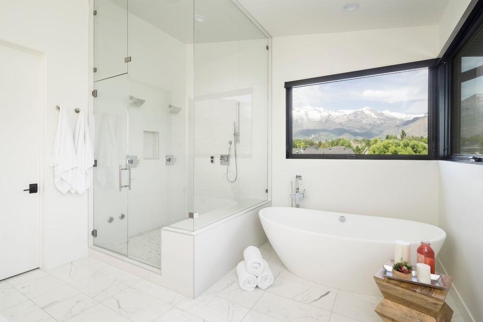 Example of a huge trendy bathroom design in Salt Lake City