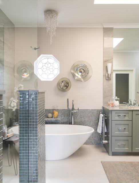 Bathroom of the Week: Luxe Spa-Like Feel for a Master Bath