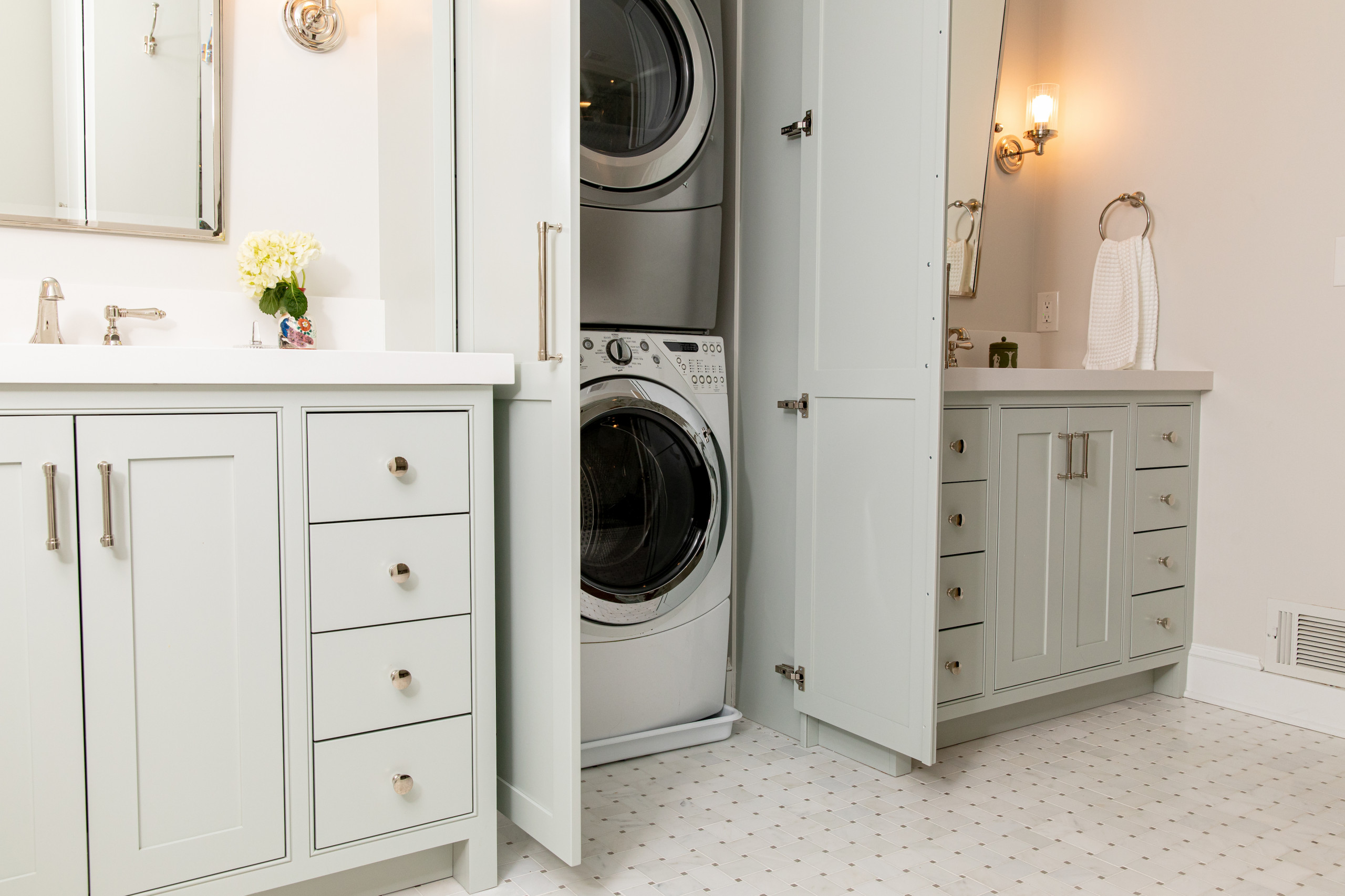 Washer And Dryer Hidden In Cabinet - Photos & Ideas | Houzz