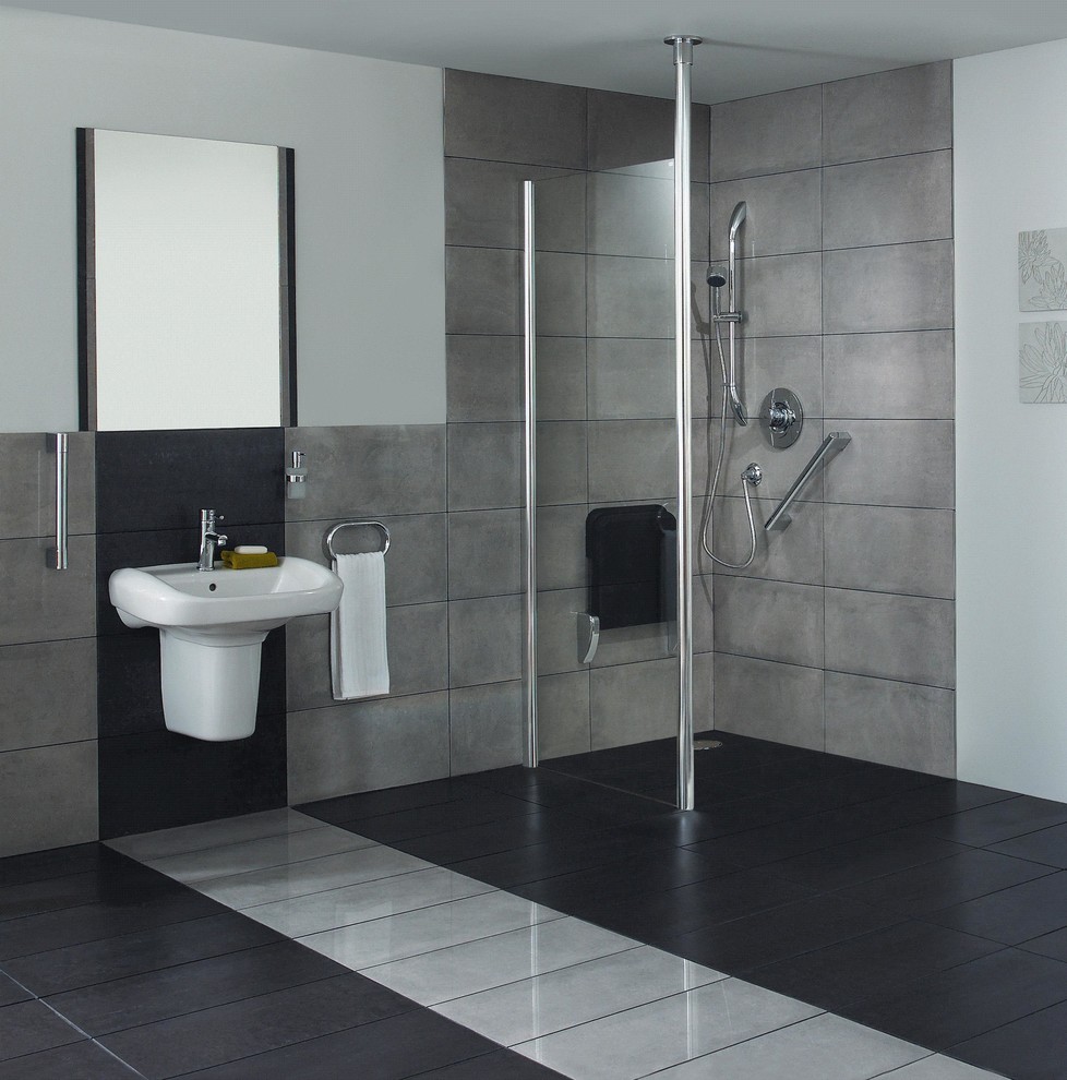 Idée de décoration pour une salle de bain minimaliste avec une douche à l'italienne.